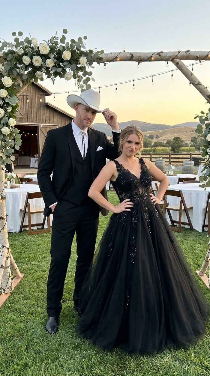 Men’s Black Western Wedding Suit with Vest and Pants, Cowboy Tuxedo Formal Dress Suit