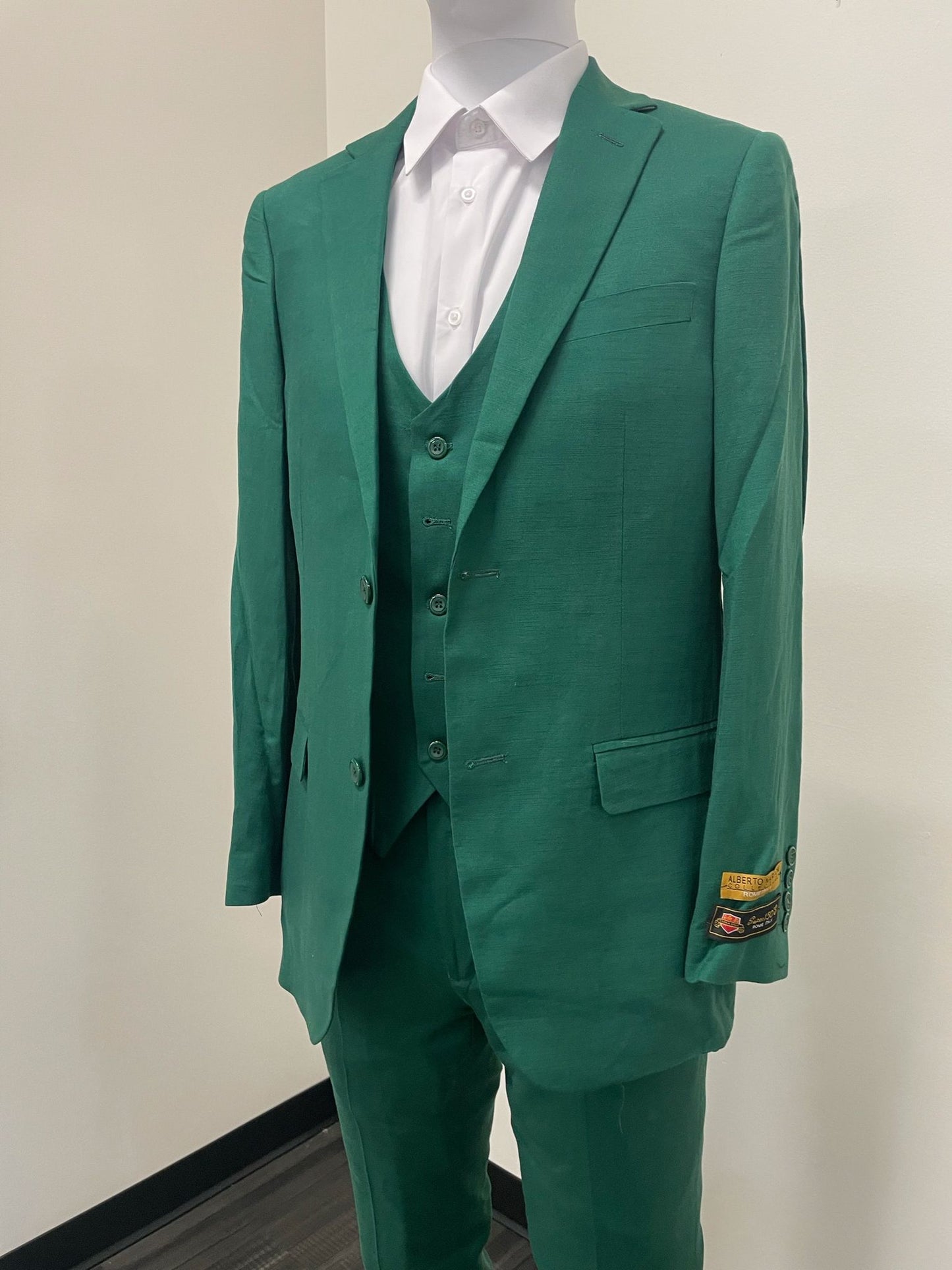 Mens Emerald Green 3-Piece Suit  Slim Fit Wedding and Formal Suit by Alberto Nardoni