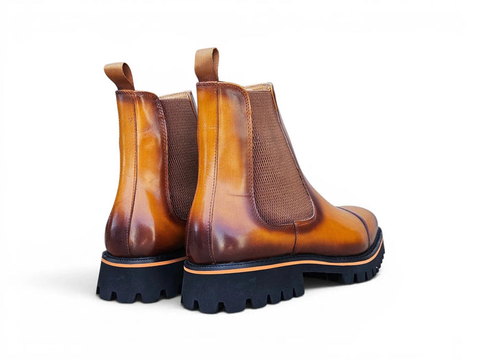 Astor Chealsea Boot in Lug Sole