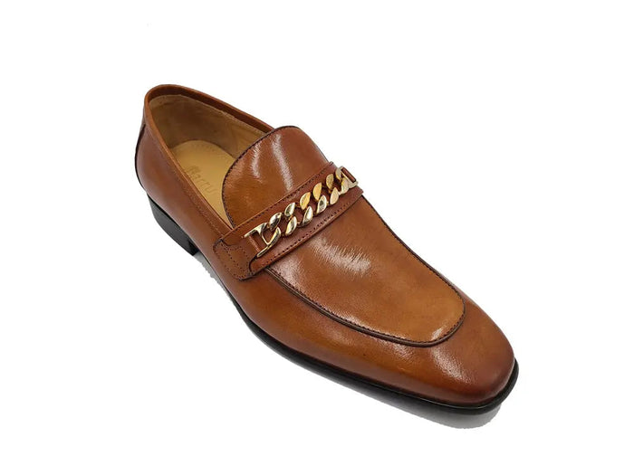 Carrucci Beveled Squared Toe Loafer