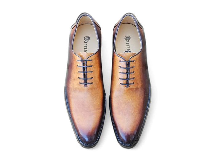 Carrucci Burnished Two Tone Wholecut Oxford