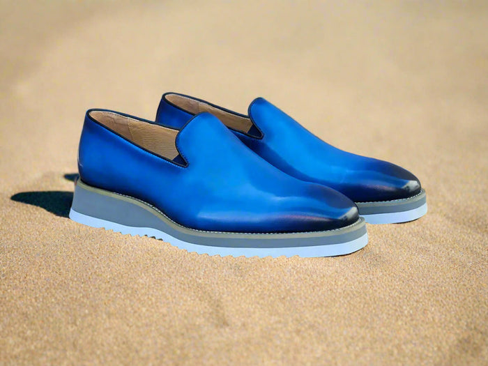 Carrucci Burnished Wholecut Loafer Lightweight Sole