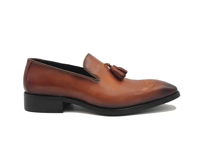 Carrucci Burnished Wholecut Tassel Loafer