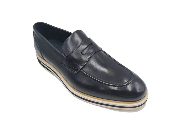 Carrucci Calfskin Penny Loafer