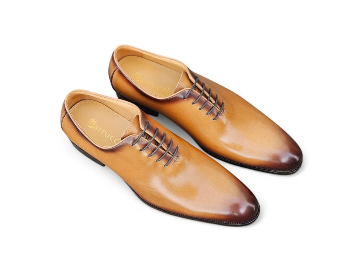 Carrucci Calfskin Whole Cut Lace-up Oxford