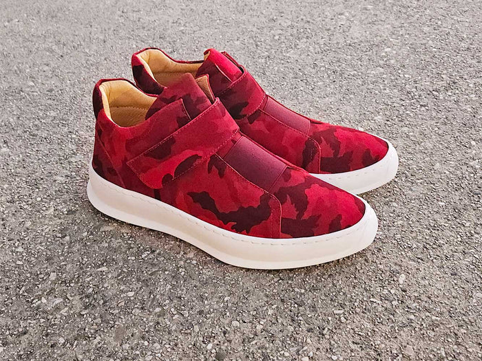 Carrucci Camouflage Printed Suede Sneakers