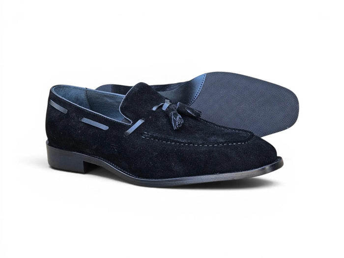 Carrucci Savoy Suede Tassel Loafer