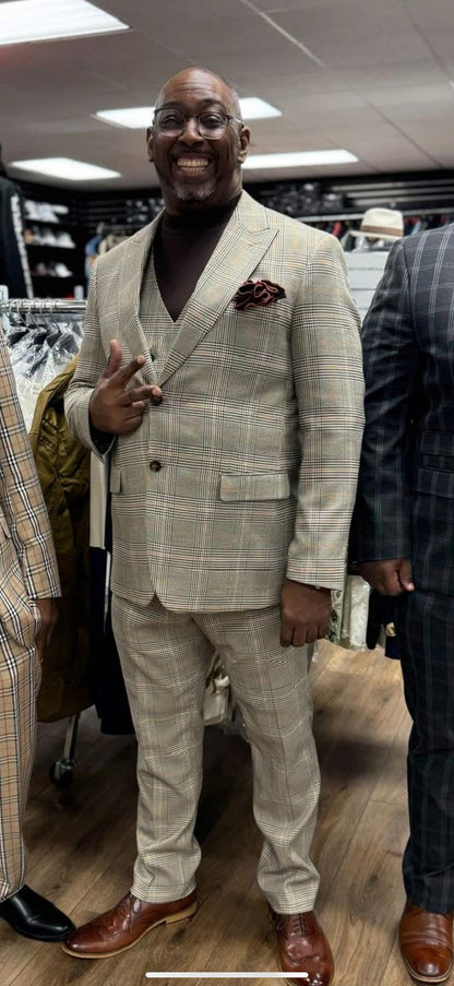 Mens Beige Plaid 3-Piece Suit  Classic Checkered Suit for Weddings, Church Vested Checkered Pattern