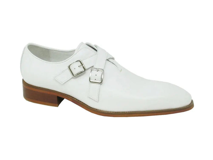 Carrucci Cross Straps Wholecut Shoe