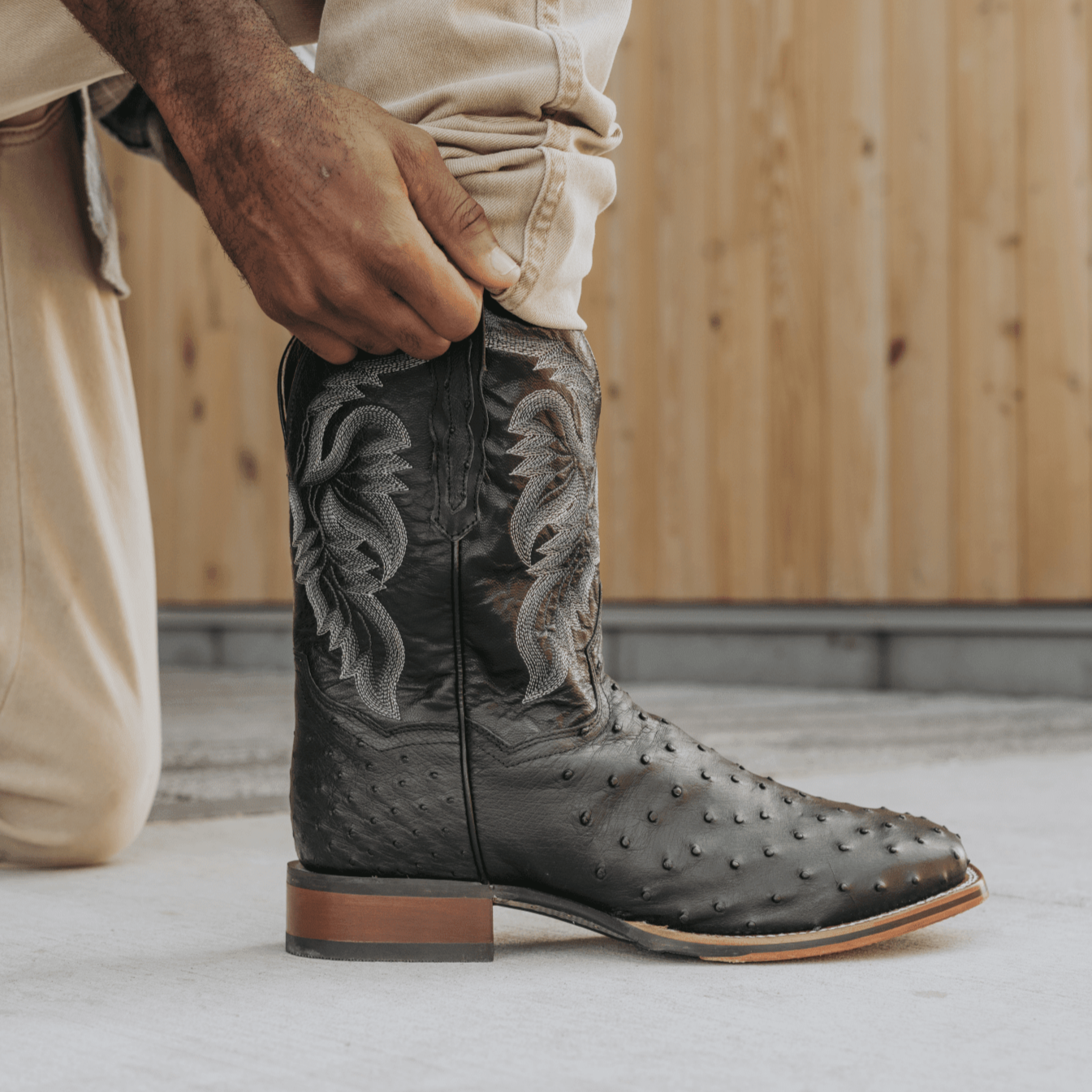 ALAMOSA FULL QUILL OSTRICH BOOT
