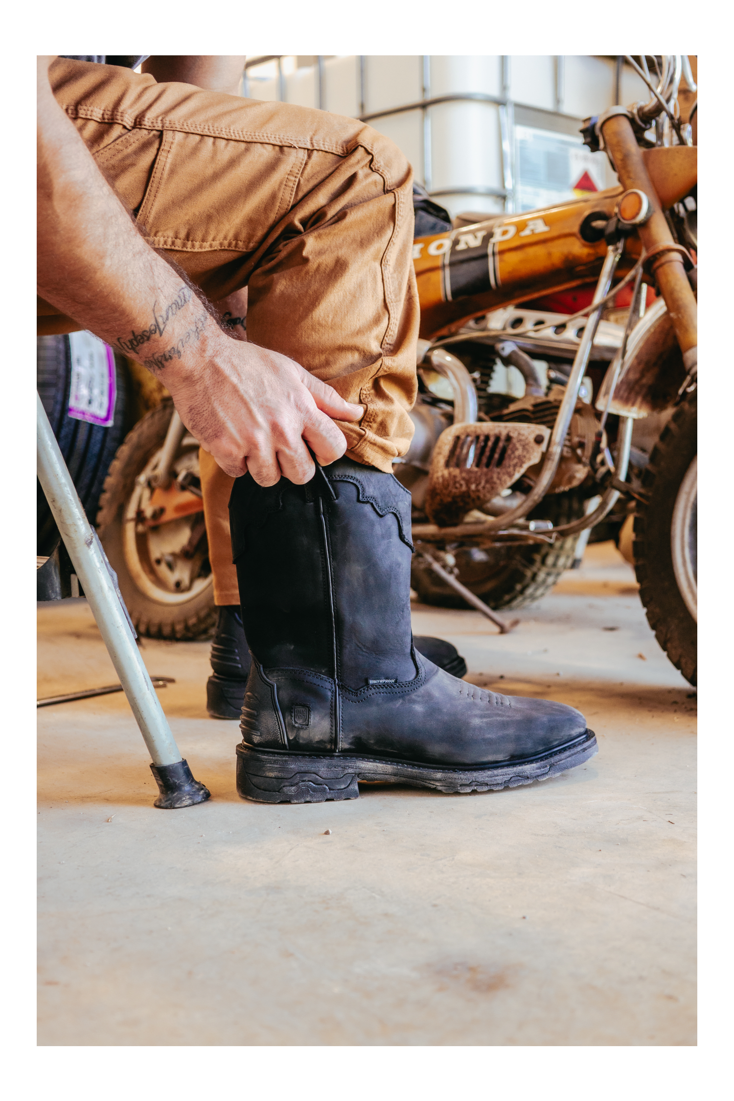 BLAYDE WATERPROOF LEATHER BOOT