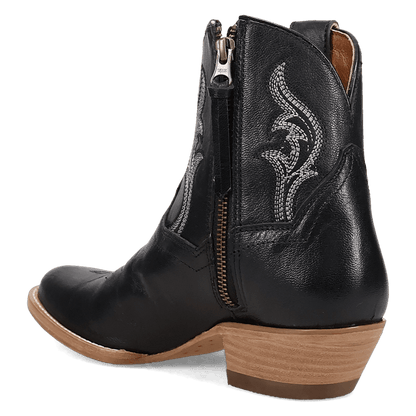 RUSTIC CHARM LEATHER BOOTIE