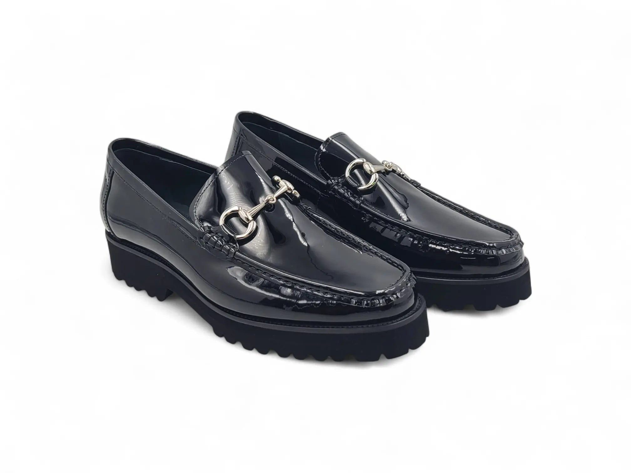 Elegant Patent Leather Horse Bit Loafer Carrucci