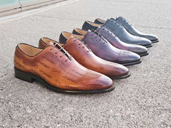 embossed-wholecut-oxford