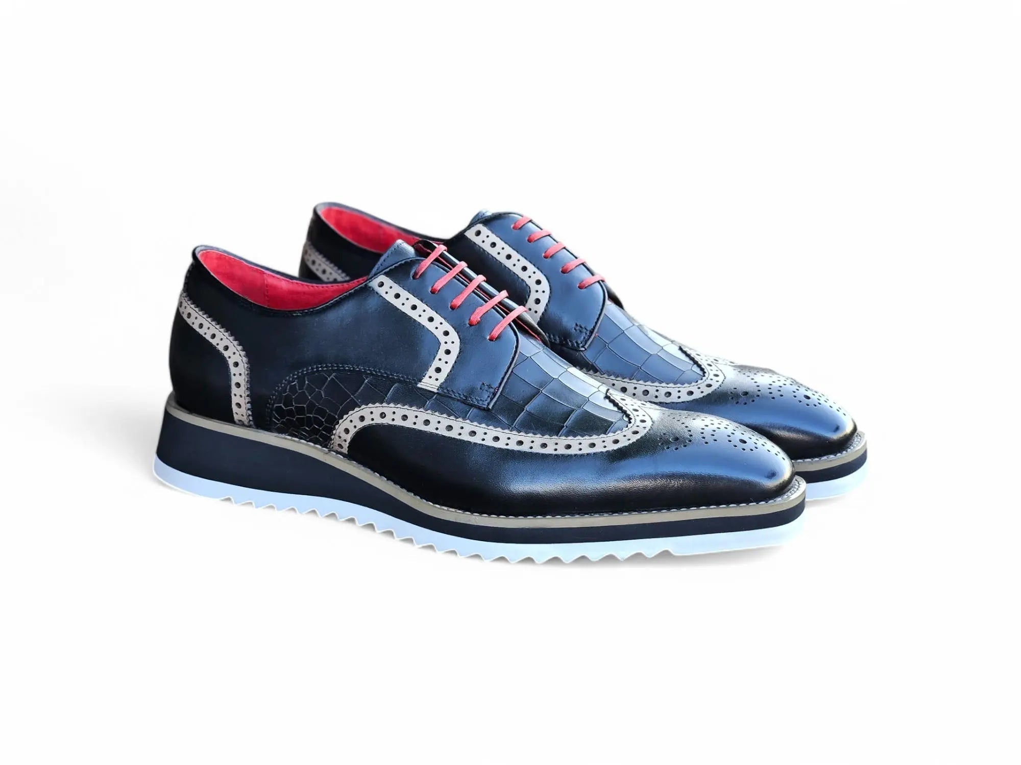 Gorgeous Lace-Up Oxford Carrucci