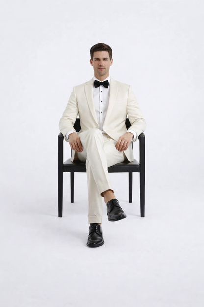 Men’s Designer Ivory Slim Fit Tuxedo – Peak Lapel Wedding Style