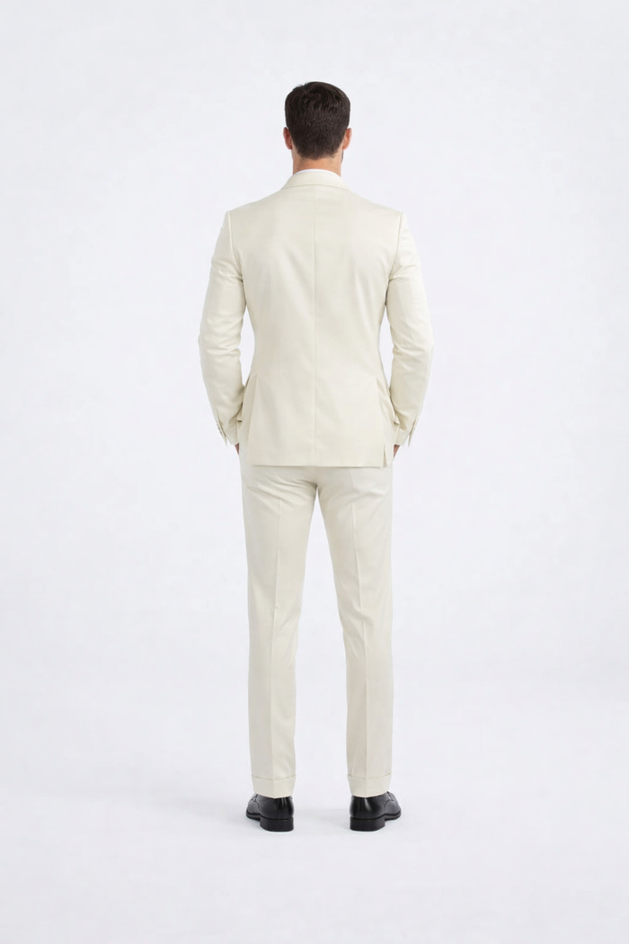Men’s Designer Ivory Slim Fit Tuxedo – Peak Lapel Wedding Style