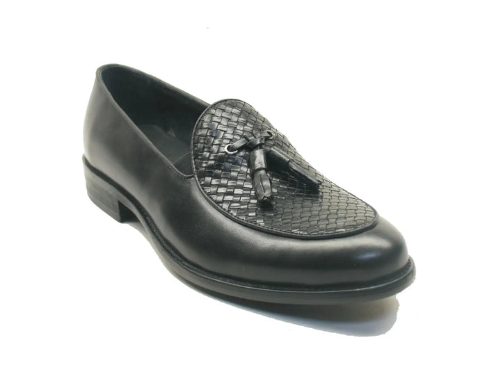 Carrucci KS708-05 Carrucci Calfskin Woven Tassel Loafers