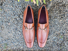 leather-sole-horsebit-loafer