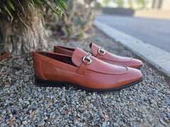 leather-sole-horsebit-loafer