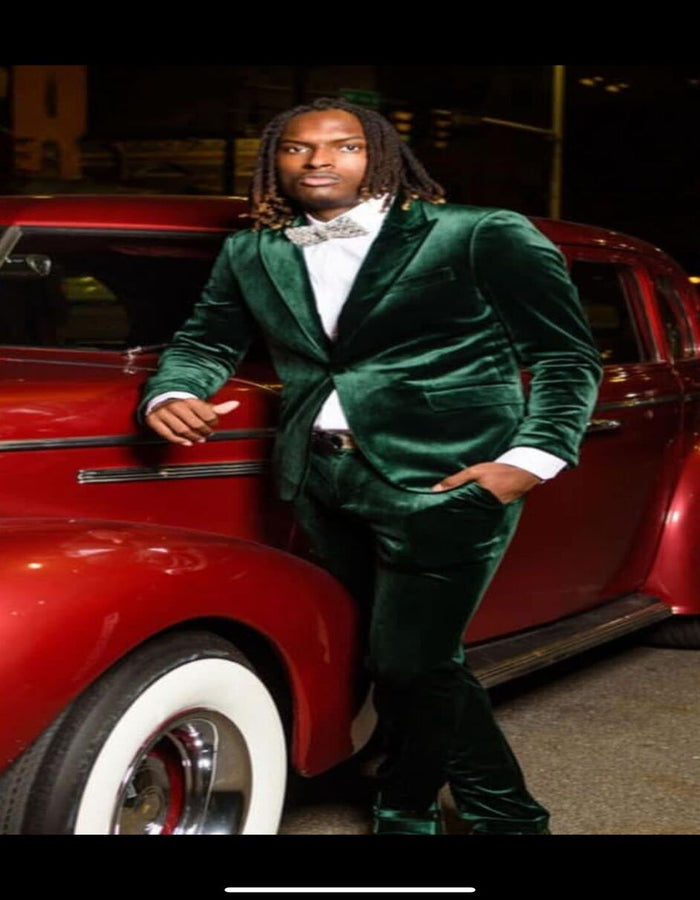Mens Emerald Green Velvet Suit  Slim Fit Tuxedo for Weddings, Prom, and Red Carpet Events
