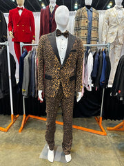 mens-leopard-print-tuxedo-with-black-satin-lapel-and-bow-tie-bold-animal-print-formal-suit