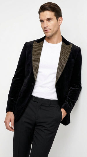 Men's Black Velvet Tuxedo Dinner Jacket – Gold Studded Peak Lapel Luxury Prom Blazer & Formal Party Sport Coat