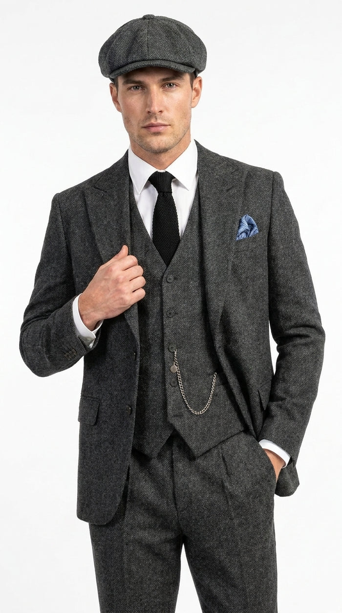 Men’s Charcoal Great Gatsby 3 Piece Suit, 1920s Gangster Vintage Formal Dress Suit