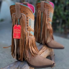 fringe-cowgirl-boots
