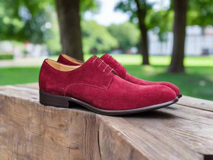 Carrucci Suede Lace-up Shoes