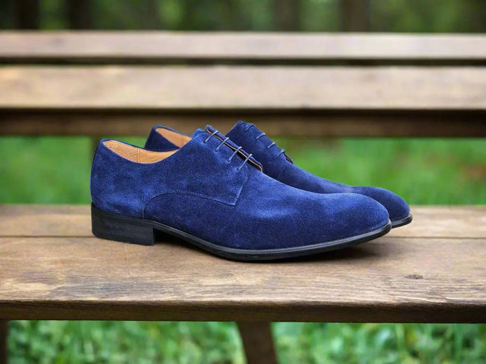 Carrucci Suede Lace-up Shoes