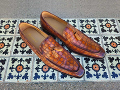 tassel-loafer-with-gator-print