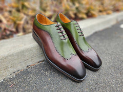 two-tone-oxford-with-lightweight-sole