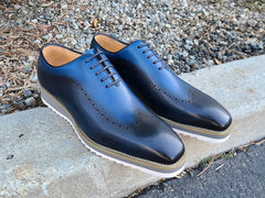 two-tone-oxford-with-lightweight-sole