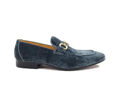 velvet-buckle-loafer