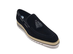 venetian-suede-loafer-with-calfskin-tassel