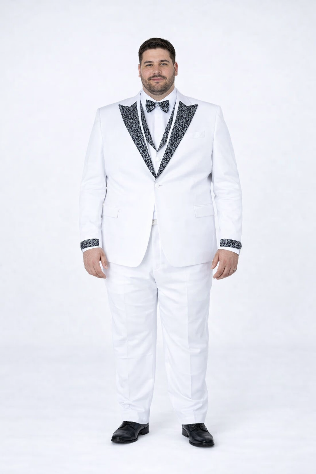 White Tuxedo with Crystal Stones  Peak Lapel 4-Piece Suit