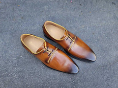 whole-cut-derby-with-lug-sole
