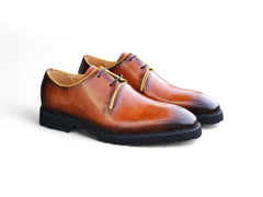 whole-cut-derby-with-lug-sole