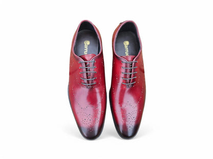 Whole Cut Oxford with Medallions