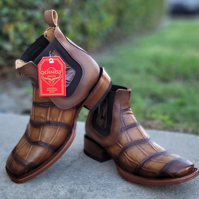 Botin de Cocodrilo Grabado con Punta Cuadrada
