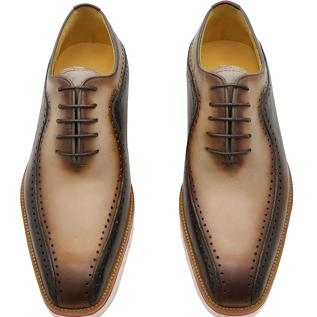 Stylish Two-Tone Brogue Oxford