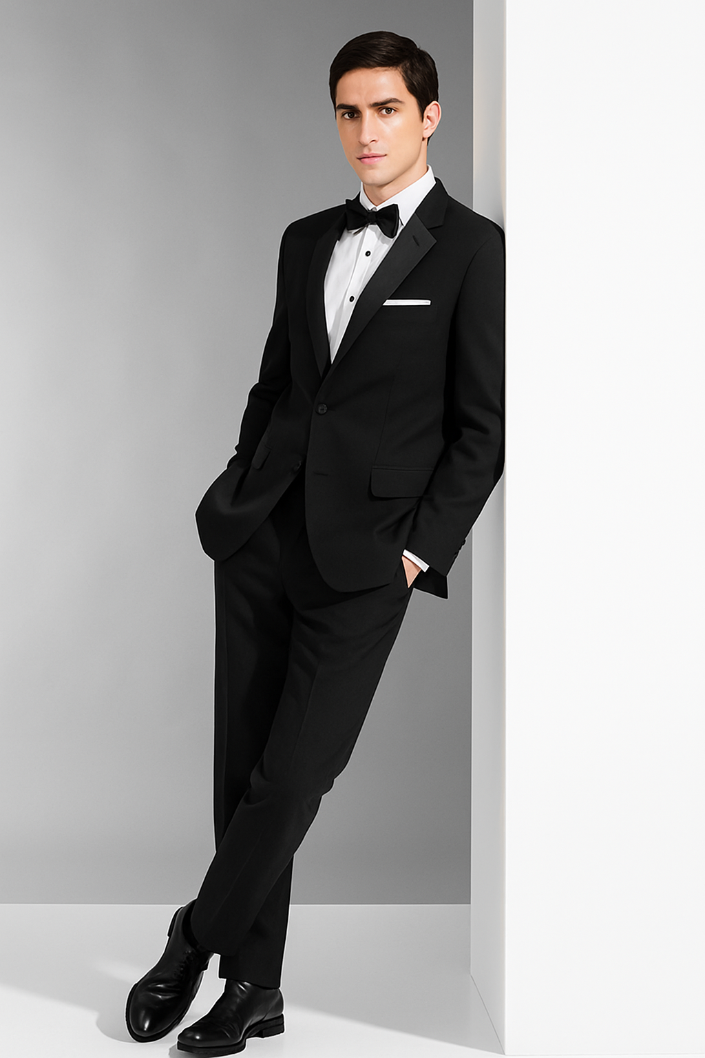 Mens Classic 2 Button Wool Tuxedo in Black