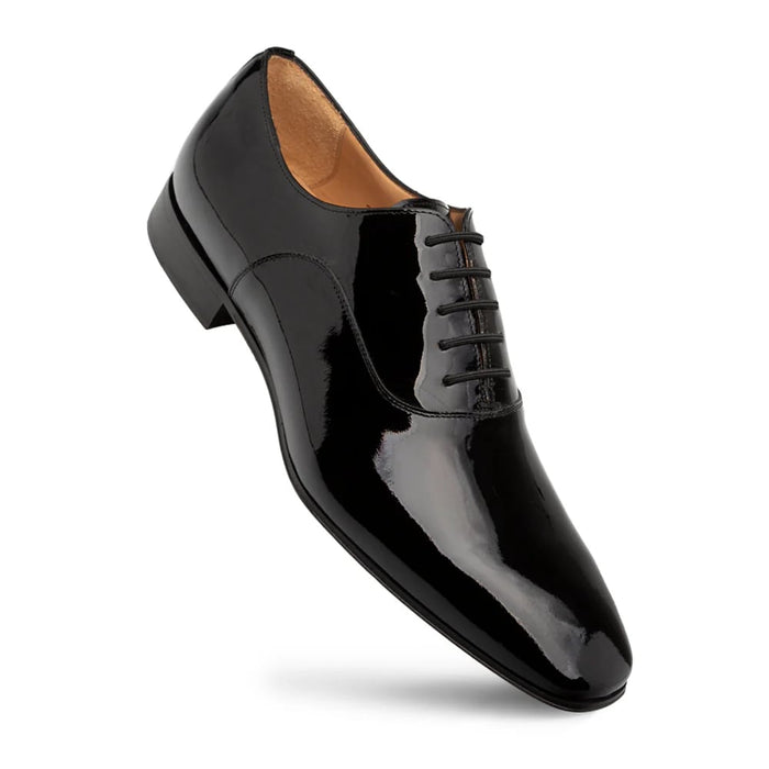 Elegant Plain Toe Slip On Black