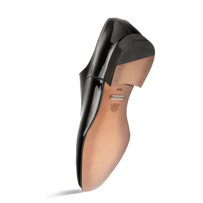 Elegant Plain Toe Slip On Black