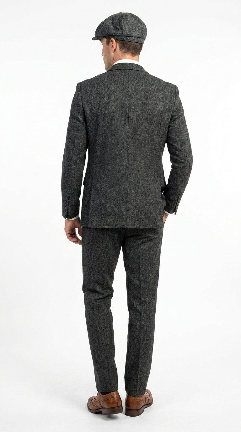 Men’s Charcoal Great Gatsby 3 Piece Suit, 1920s Gangster Vintage Formal Dress Suit