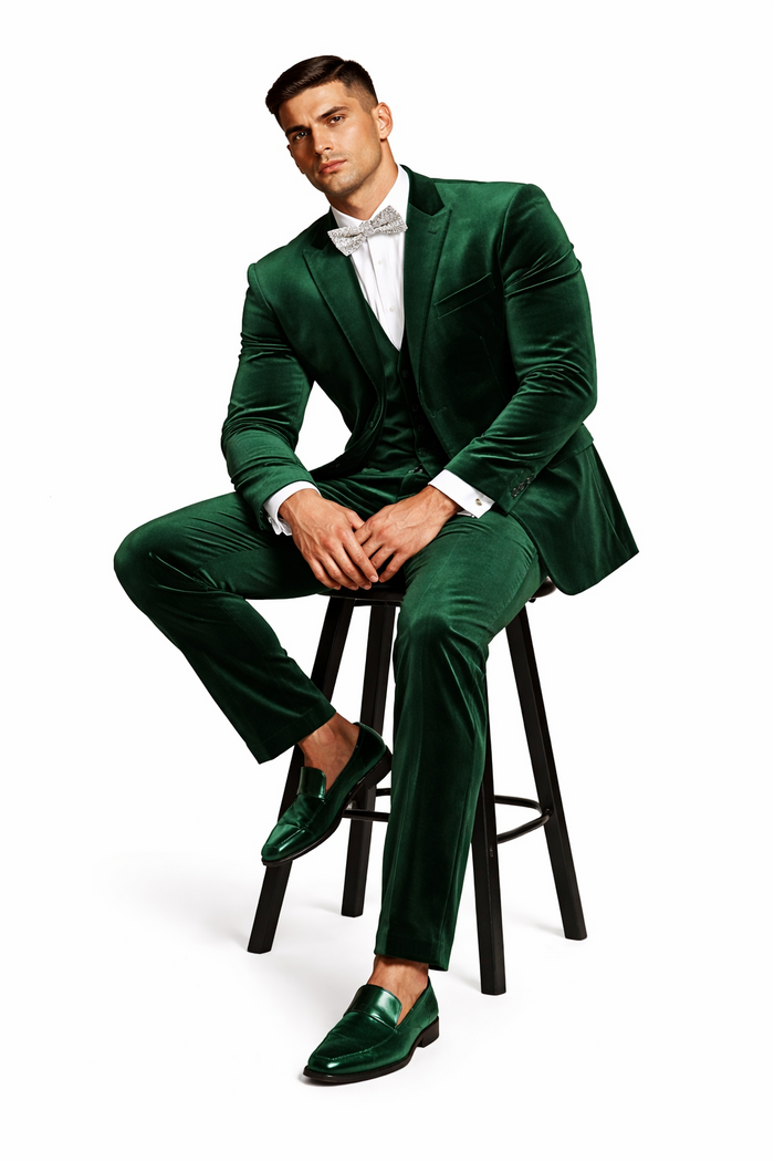 Mens Emerald Green Velvet Suit  Slim Fit Tuxedo for Weddings, Prom, and Red Carpet Events