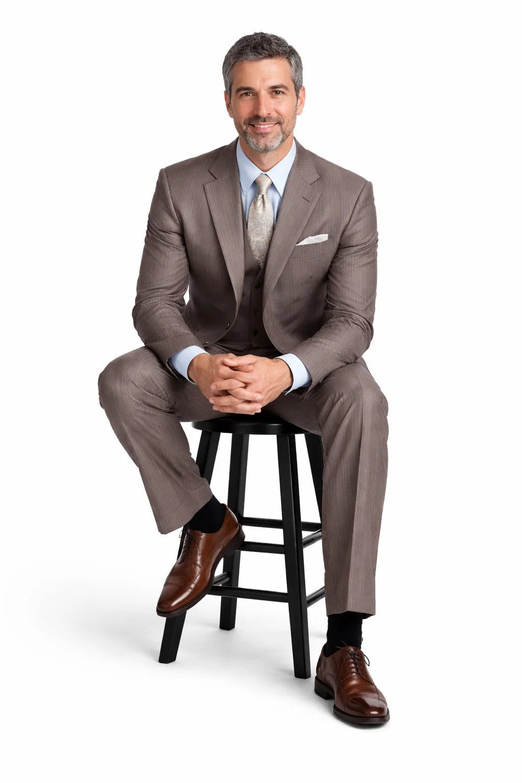 Men’s Great Gatsby Suit – 1920s Classic Fit Tan Banker Pinstripe 3 Button Suit