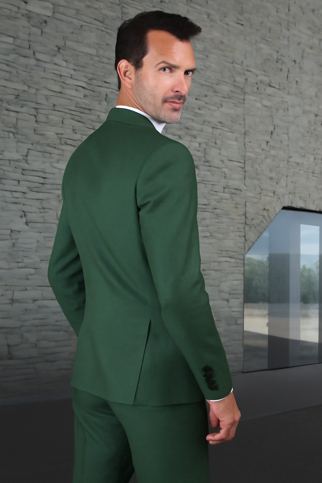 Mens 2 Button Slim Fit Vested Wool Suit in Forest Green