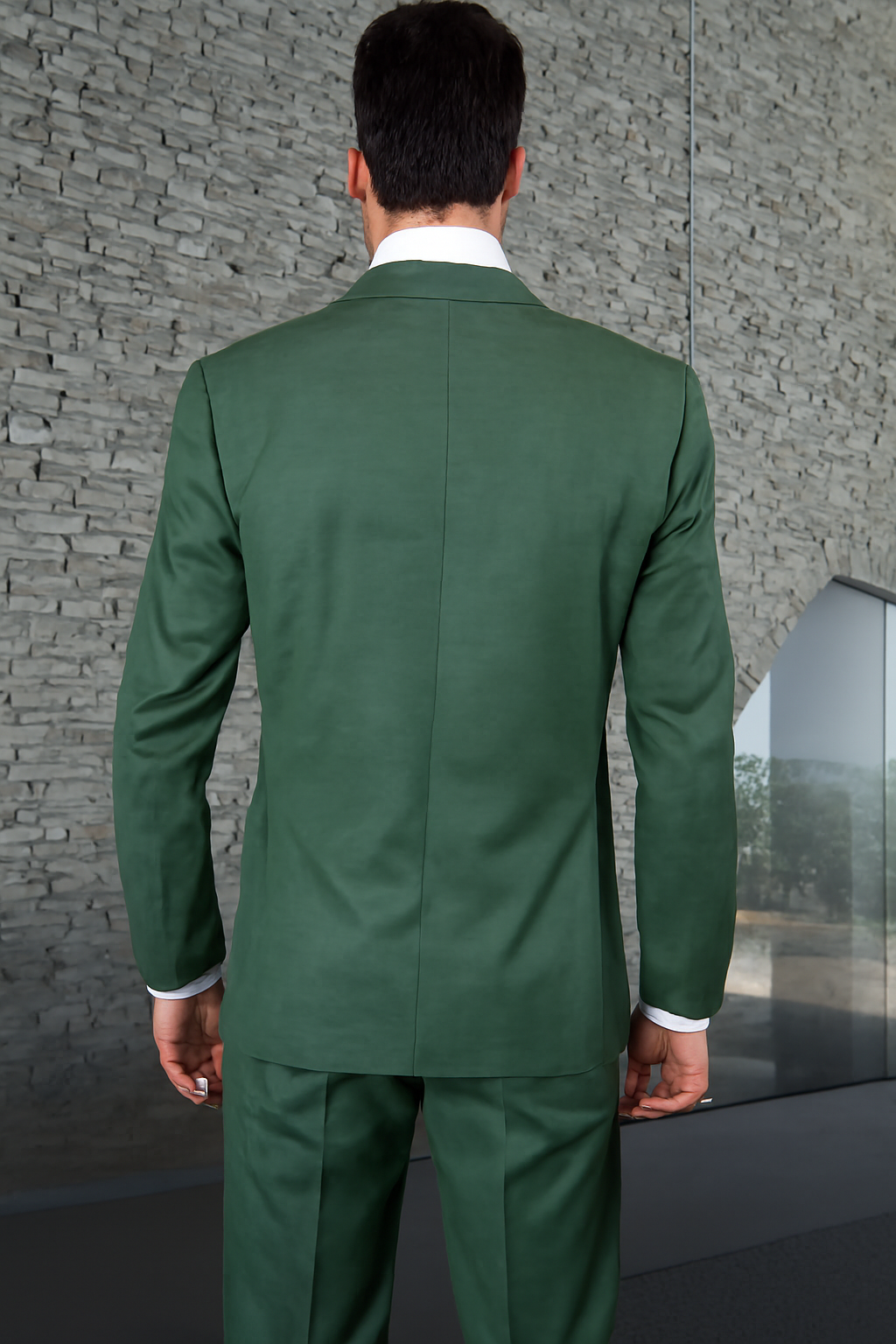 Mens 2 Button Slim Fit Vested Wool Suit in Forest Green